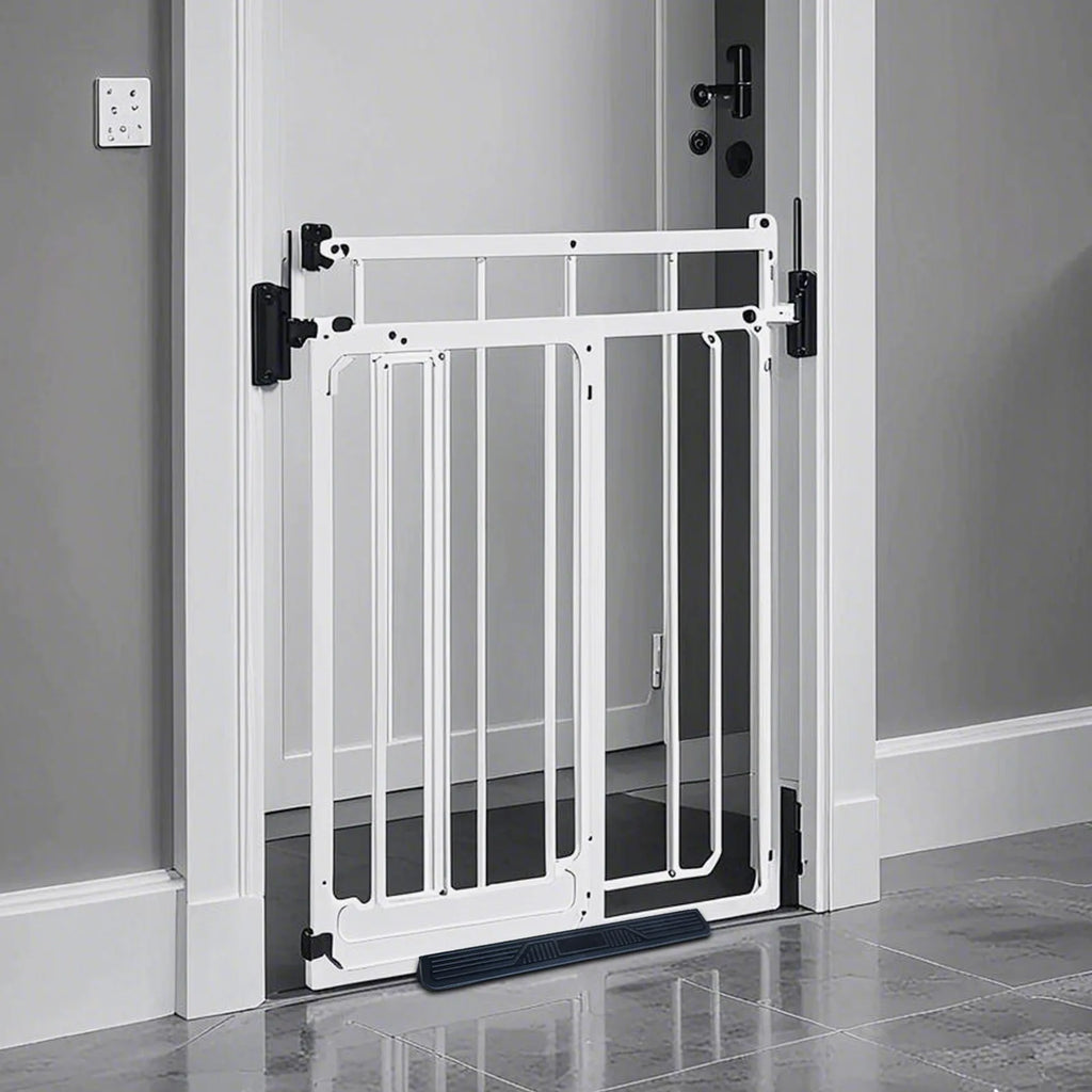 Safety Door Anti-tripping Deflector Pet SIolation Fence Household Plastic Baffle Suitable for Hallway Living Room Dedroom